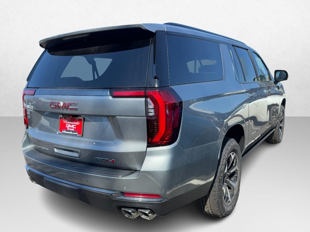 GMC Yukon XL Vehicle Image 03