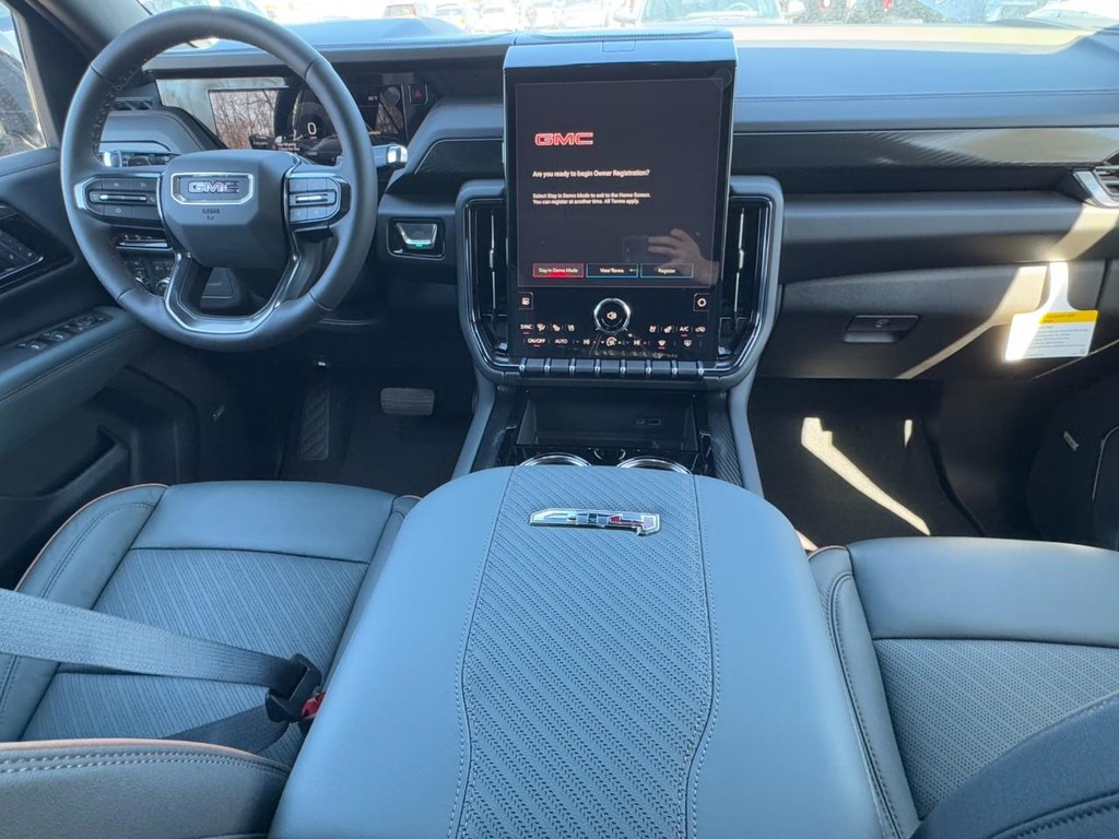 GMC Yukon XL Vehicle Image 07