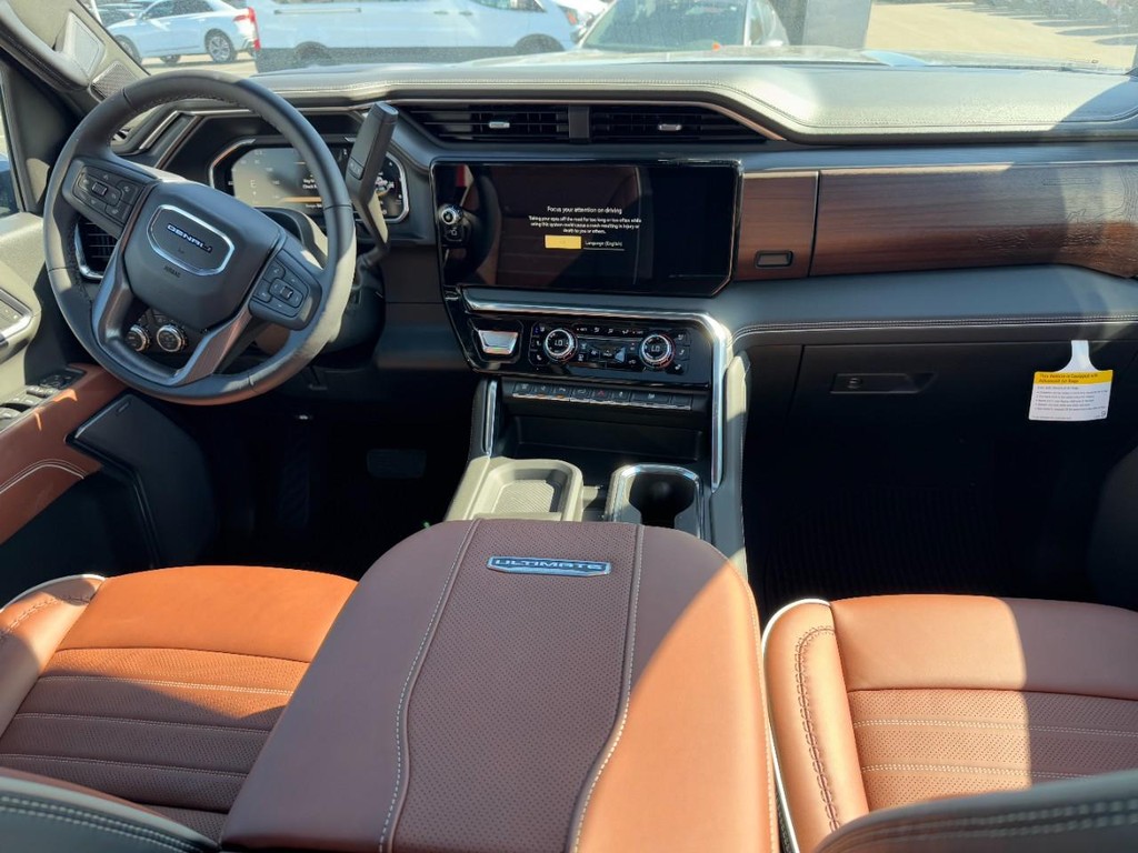 GMC Sierra 3500HD Vehicle Image 06