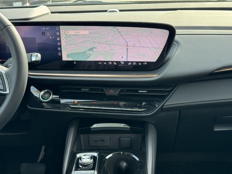 Buick Envision Vehicle Image 08