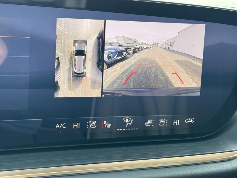 Buick Envision Vehicle Image 15