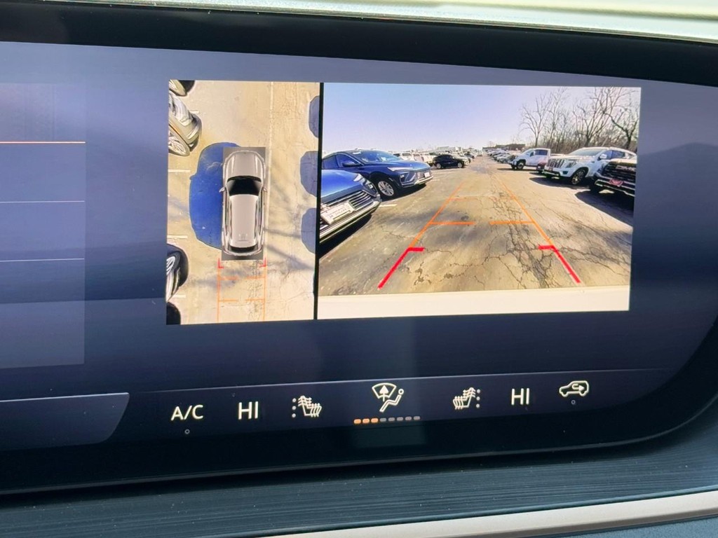 Buick Envision Vehicle Image 14