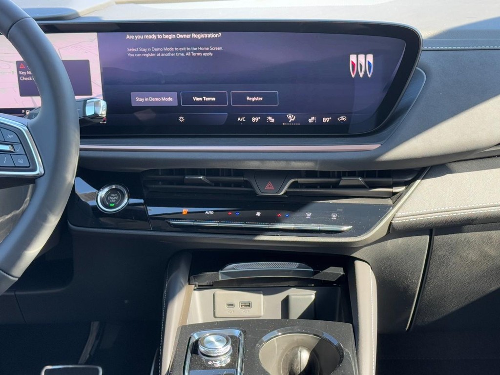 Buick Envision Vehicle Image 08