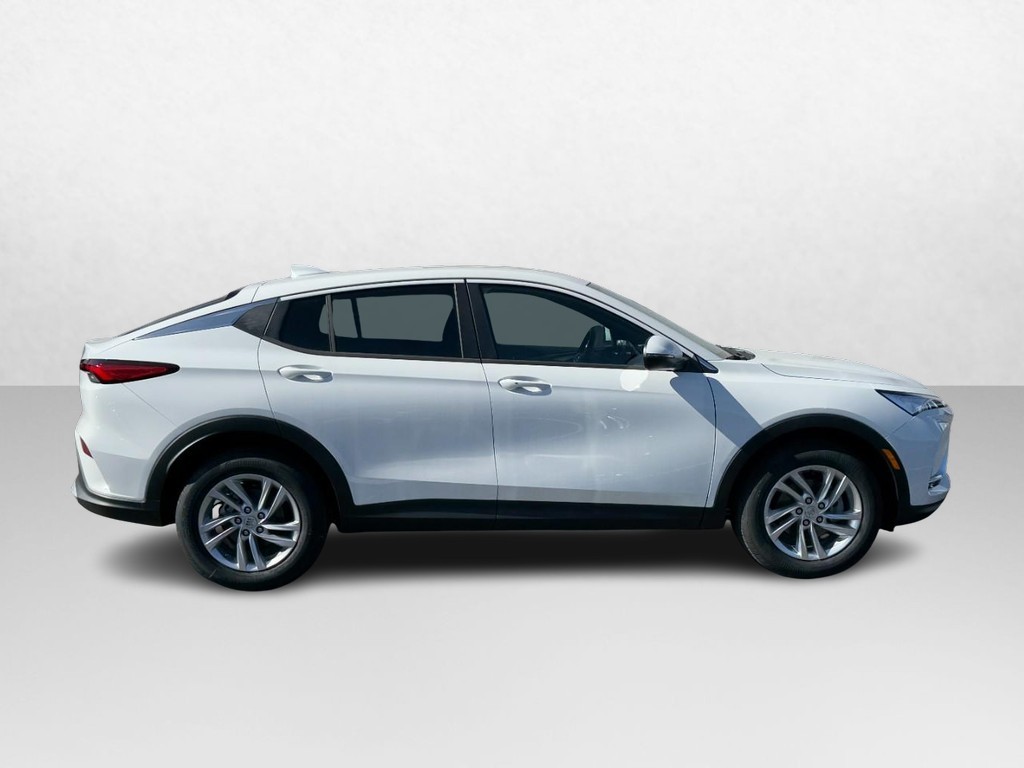 Buick Envista Vehicle Image 02