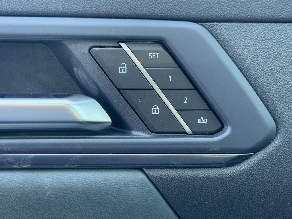 GMC Terrain Vehicle Image 10