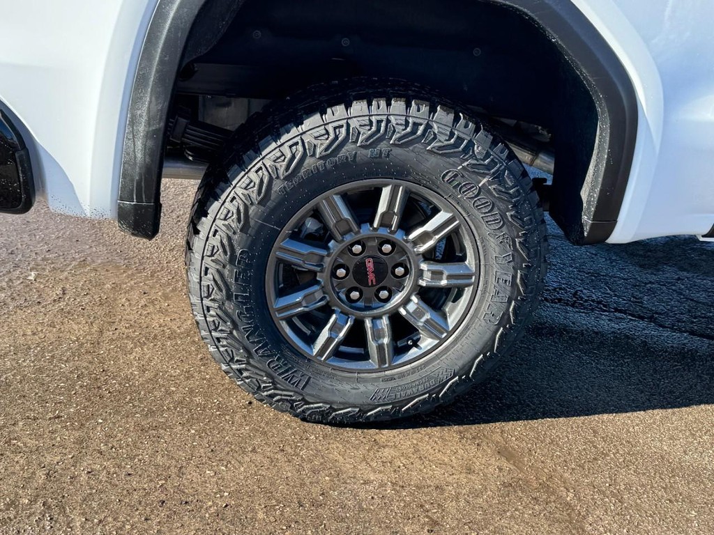 GMC Sierra 1500 Vehicle Image 04