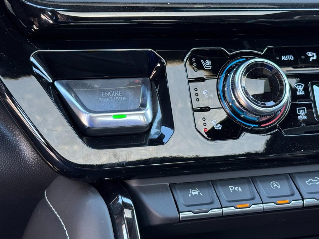 GMC Sierra 1500 Vehicle Image 13