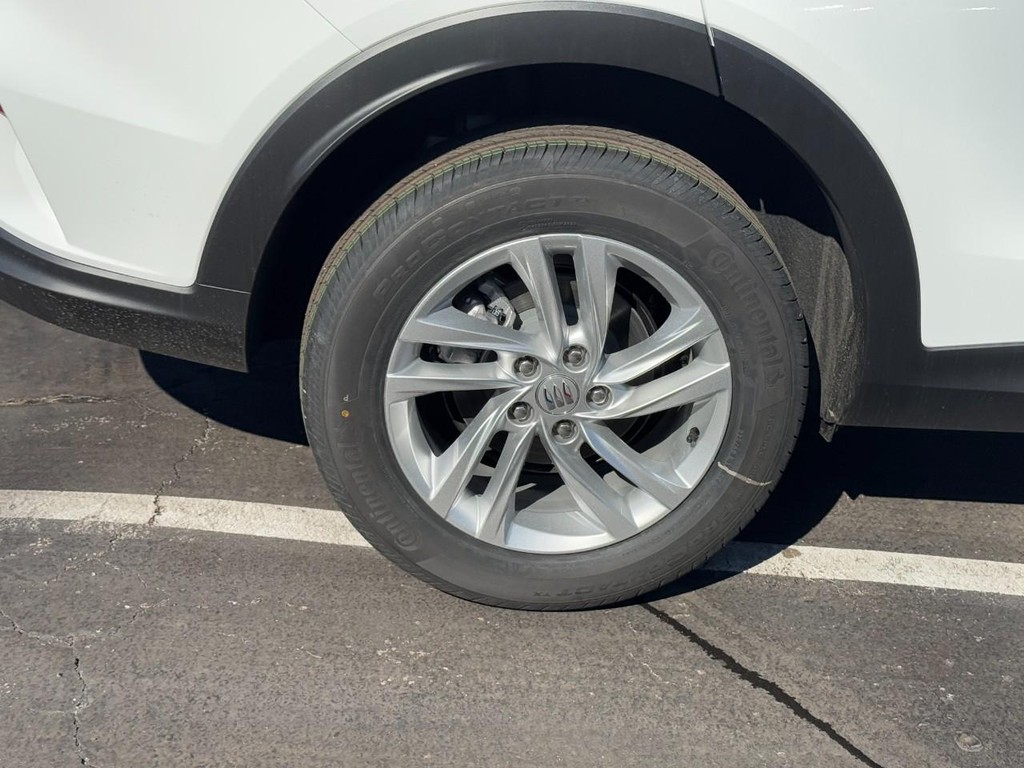 Buick Envista Vehicle Image 04