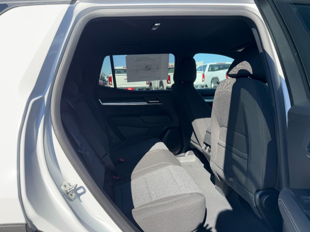 GMC Terrain Vehicle Image 05