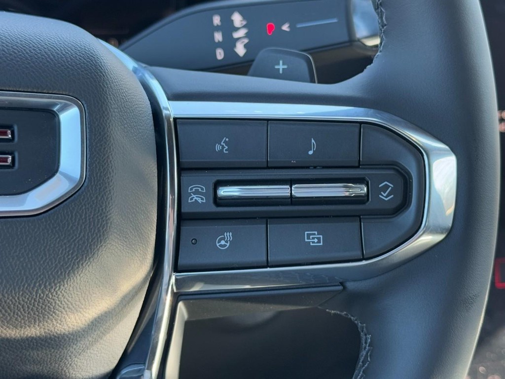 GMC Terrain Vehicle Image 11