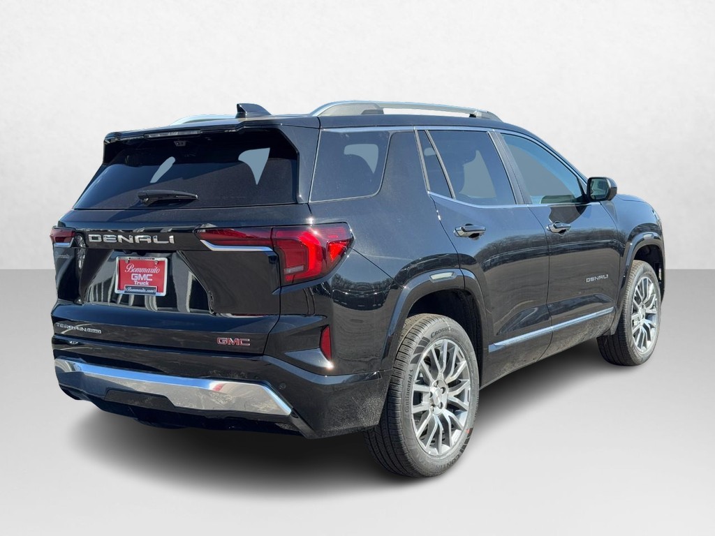 GMC Terrain Vehicle Image 03