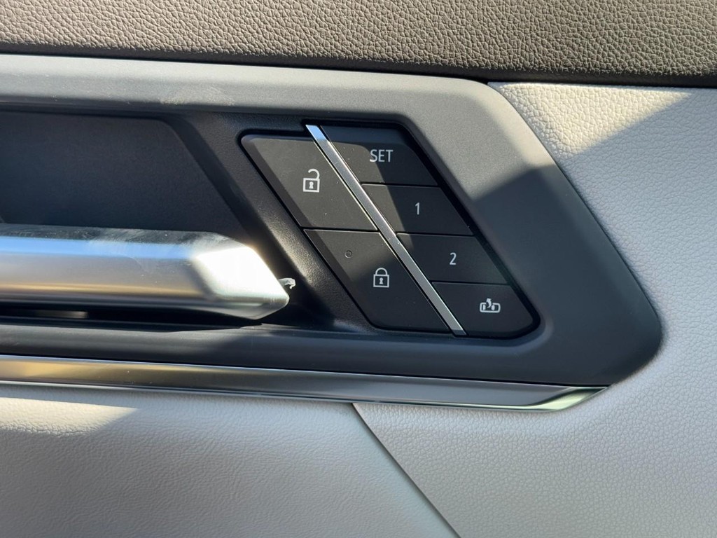 GMC Terrain Vehicle Image 10