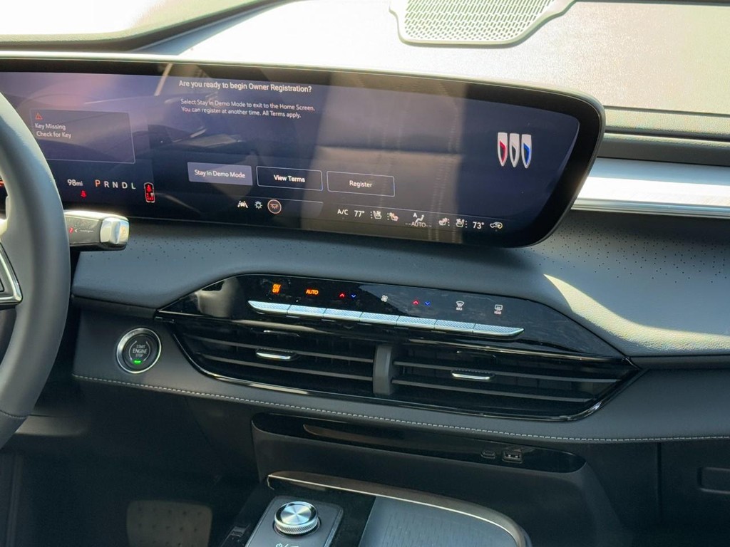 Buick Enclave Vehicle Image 09