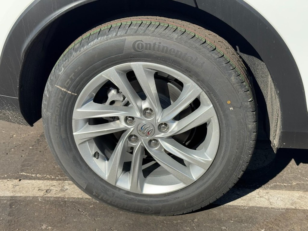 Buick Envista Vehicle Image 04