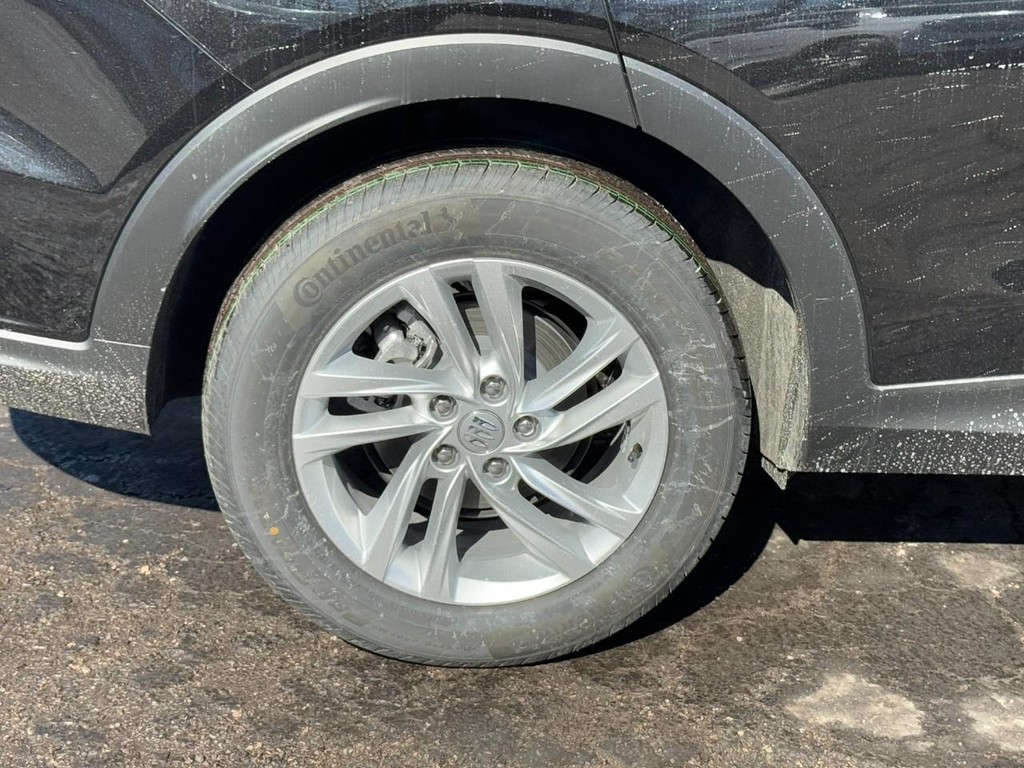 Buick Envista Vehicle Image 04