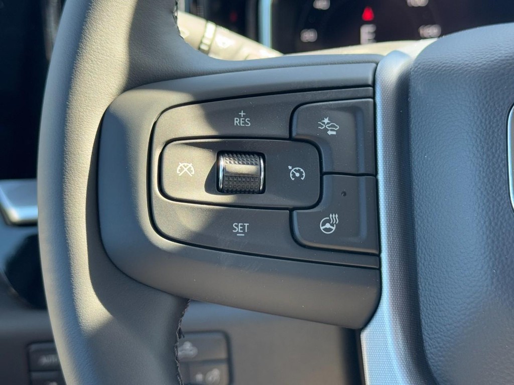 GMC Sierra 1500 Vehicle Image 10