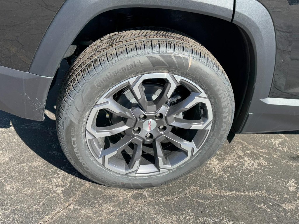 GMC Terrain Vehicle Image 04