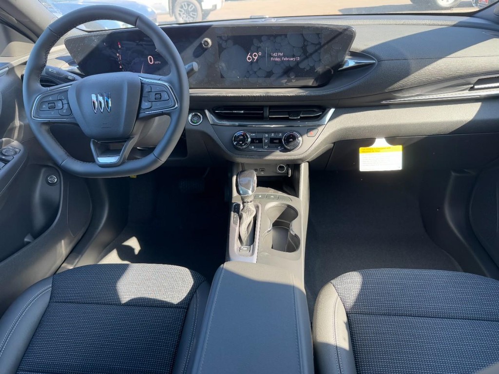 Buick Envista Vehicle Image 06