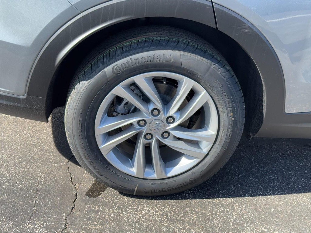 Buick Envista Vehicle Image 04