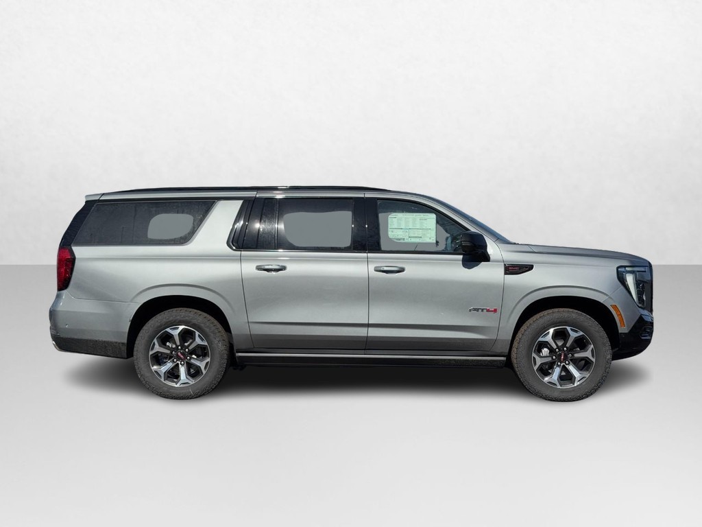 GMC Yukon XL Vehicle Image 02