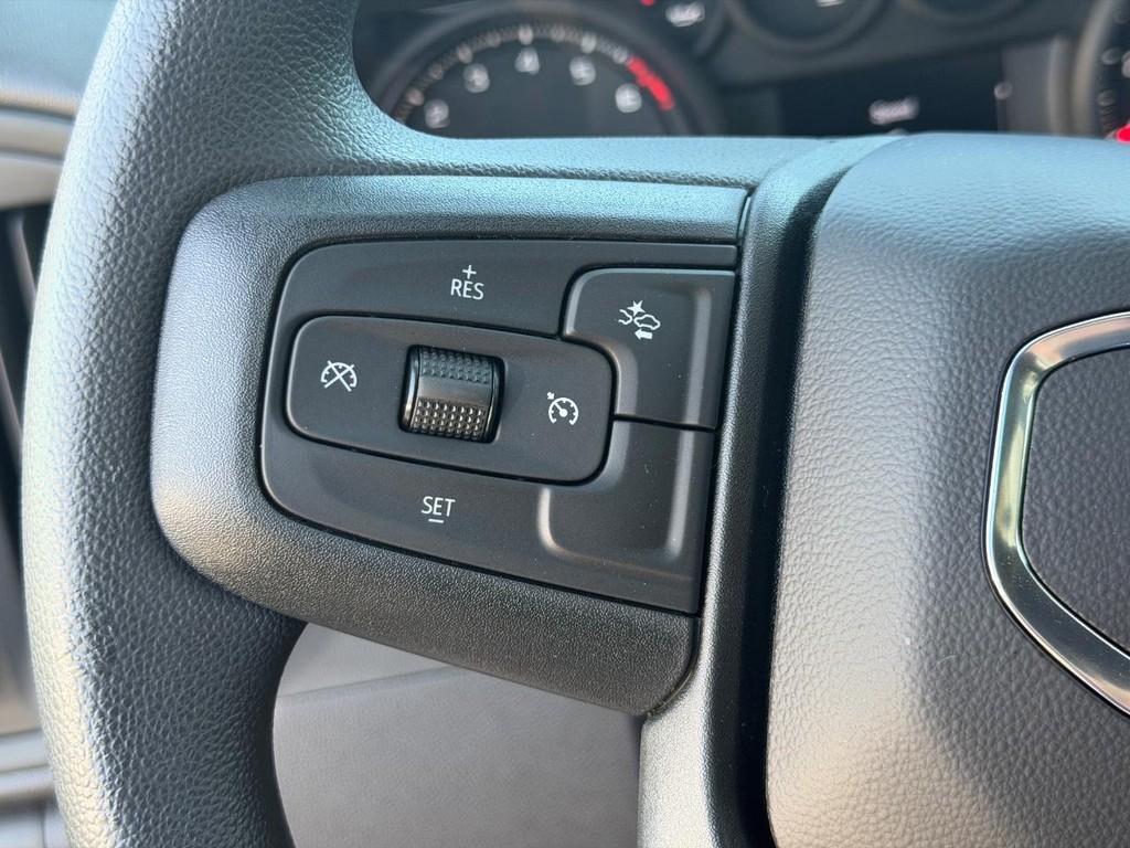 GMC Sierra 1500 Vehicle Image 13