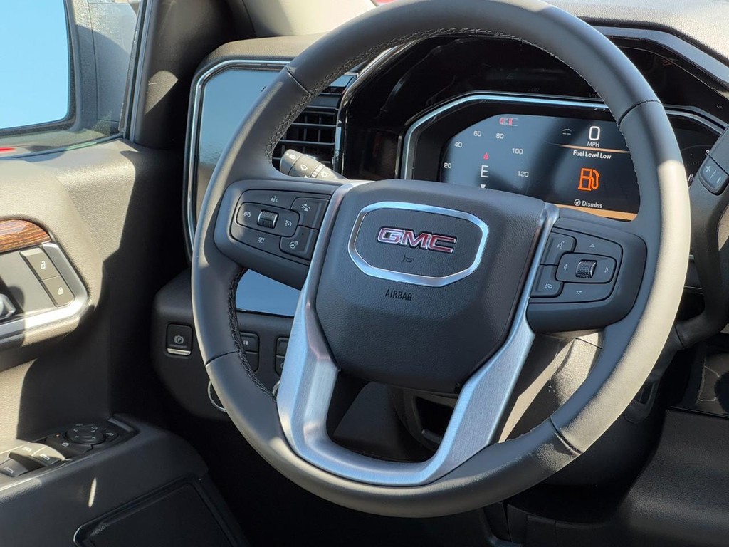 GMC Sierra 1500 Vehicle Image 07