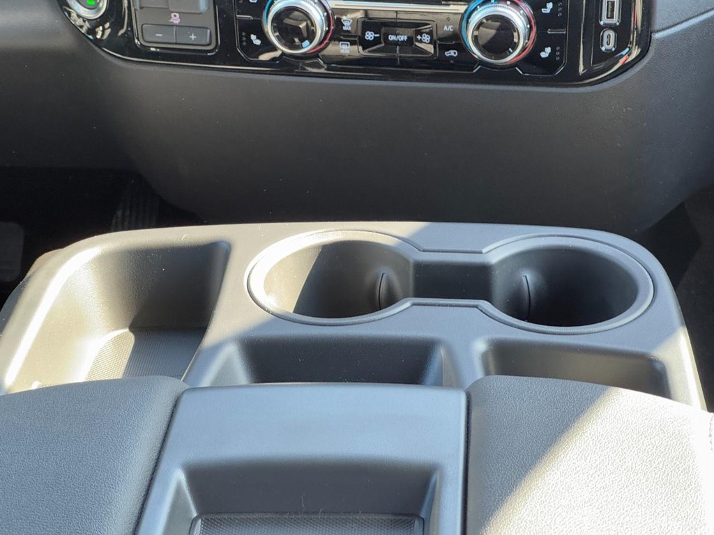 GMC Sierra 1500 Vehicle Image 09