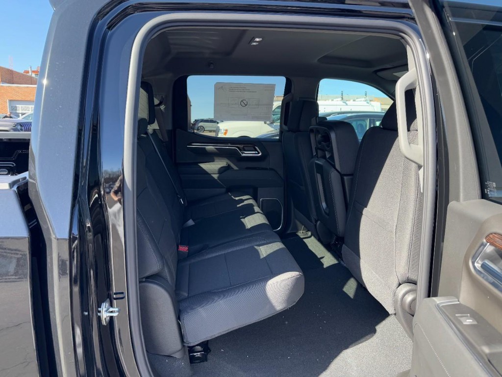 GMC Sierra 1500 Vehicle Image 05