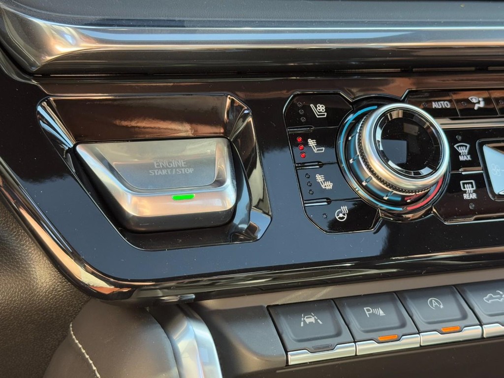 GMC Sierra 1500 Vehicle Image 13