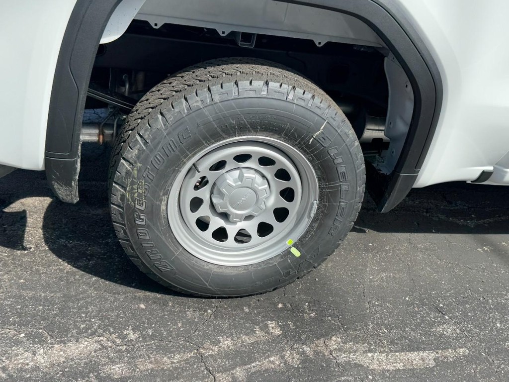 GMC Sierra 1500 Vehicle Image 04