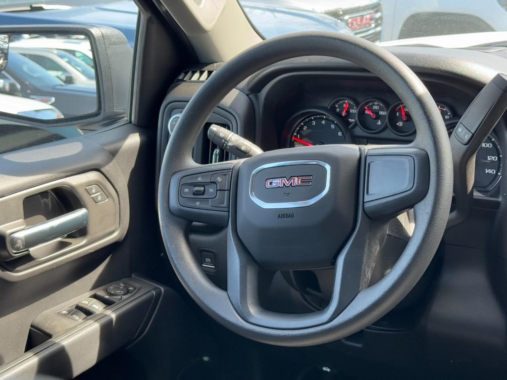 GMC Sierra 1500 Vehicle Image 07