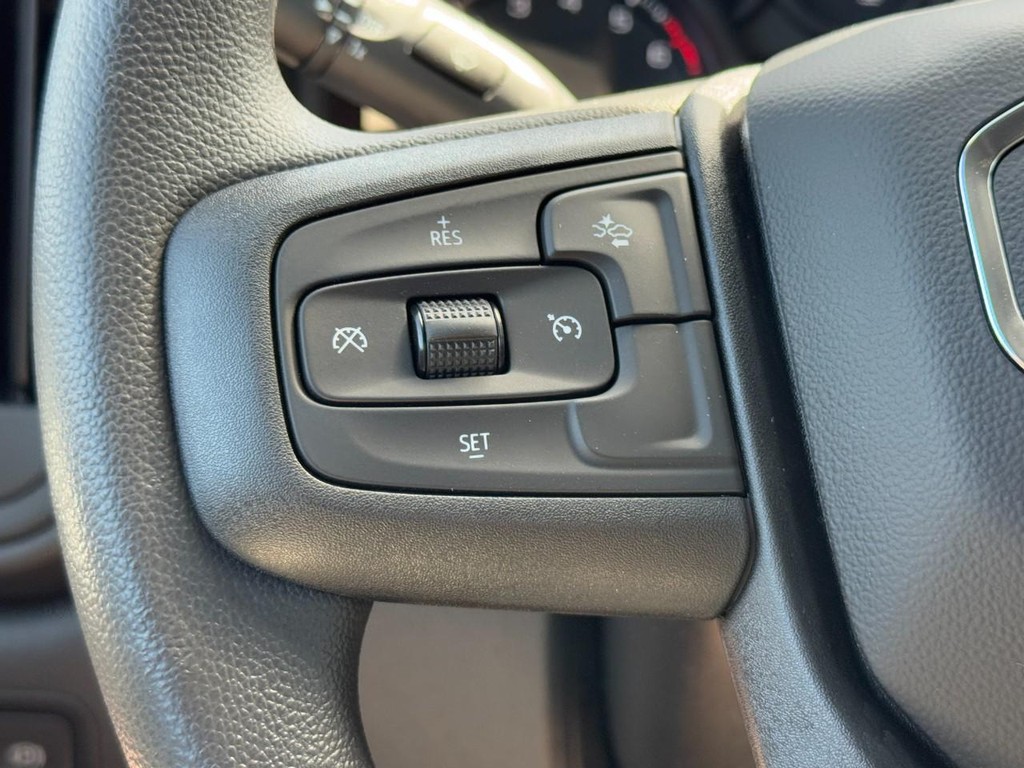 GMC Sierra 1500 Vehicle Image 10