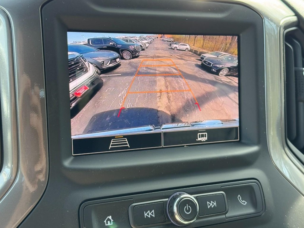 GMC Sierra 1500 Vehicle Image 12