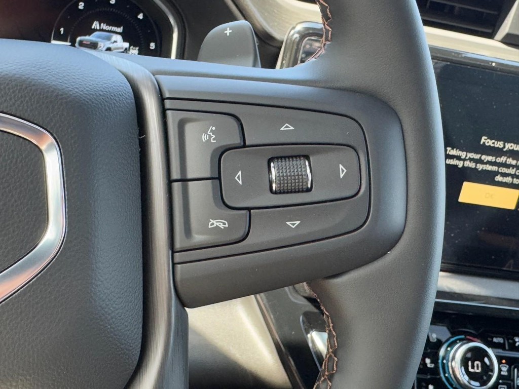 GMC Sierra 1500 Vehicle Image 12