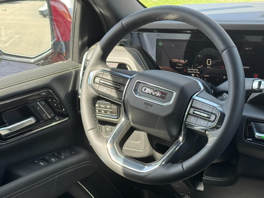 GMC Yukon Vehicle Image 07