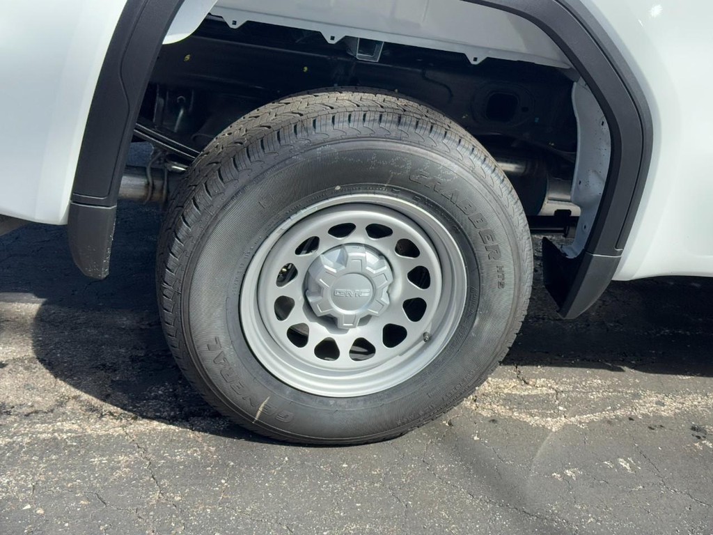 GMC Sierra 1500 Vehicle Image 04