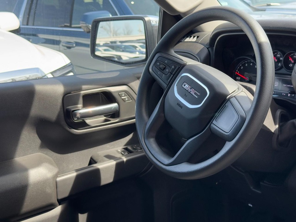 GMC Sierra 1500 Vehicle Image 07