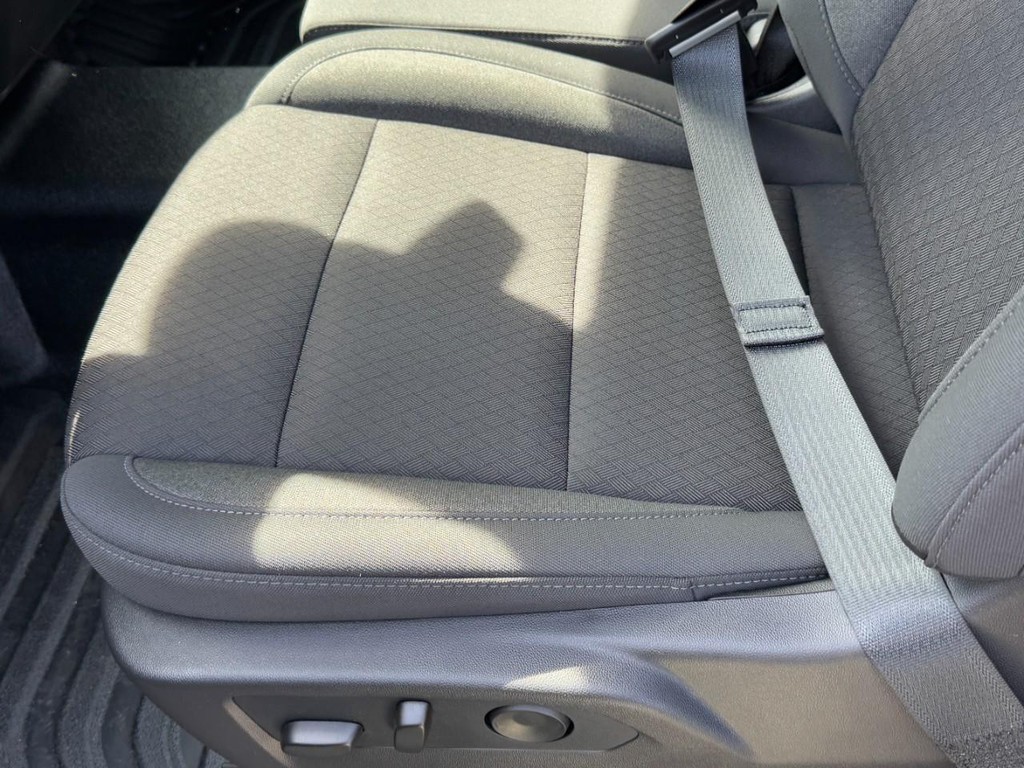 GMC Sierra 1500 Vehicle Image 12