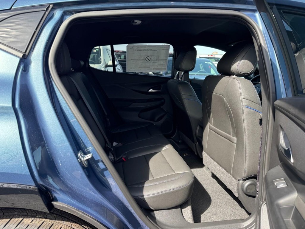 Buick Envista Vehicle Image 05