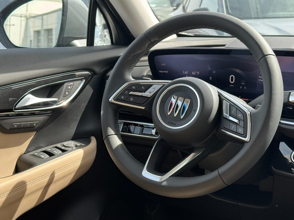 Buick Envision Vehicle Image 07