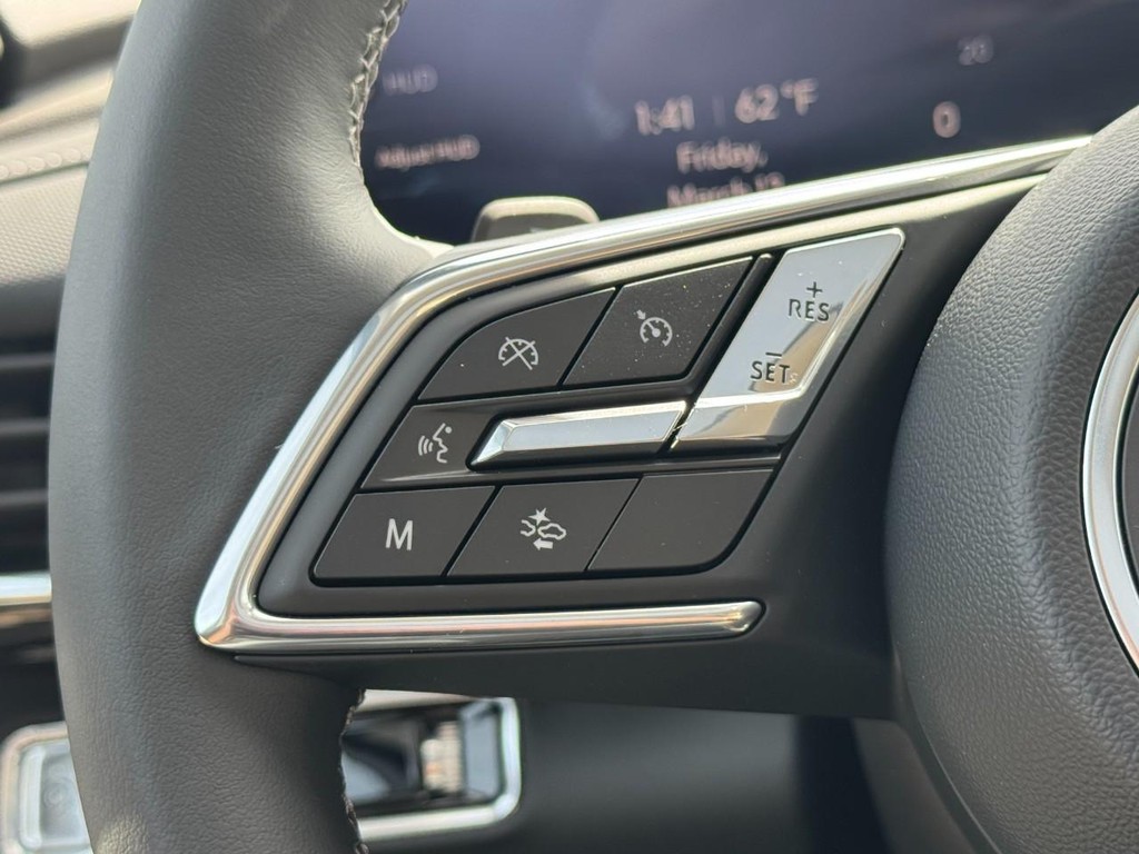 Buick Envision Vehicle Image 11