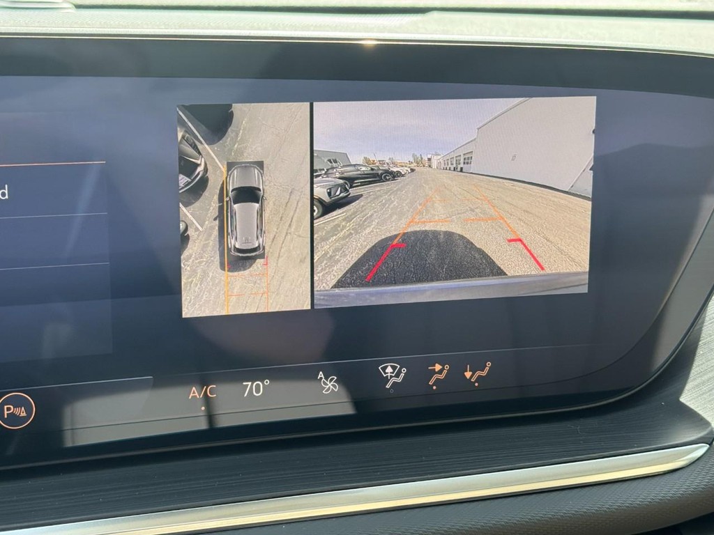 Buick Envision Vehicle Image 13