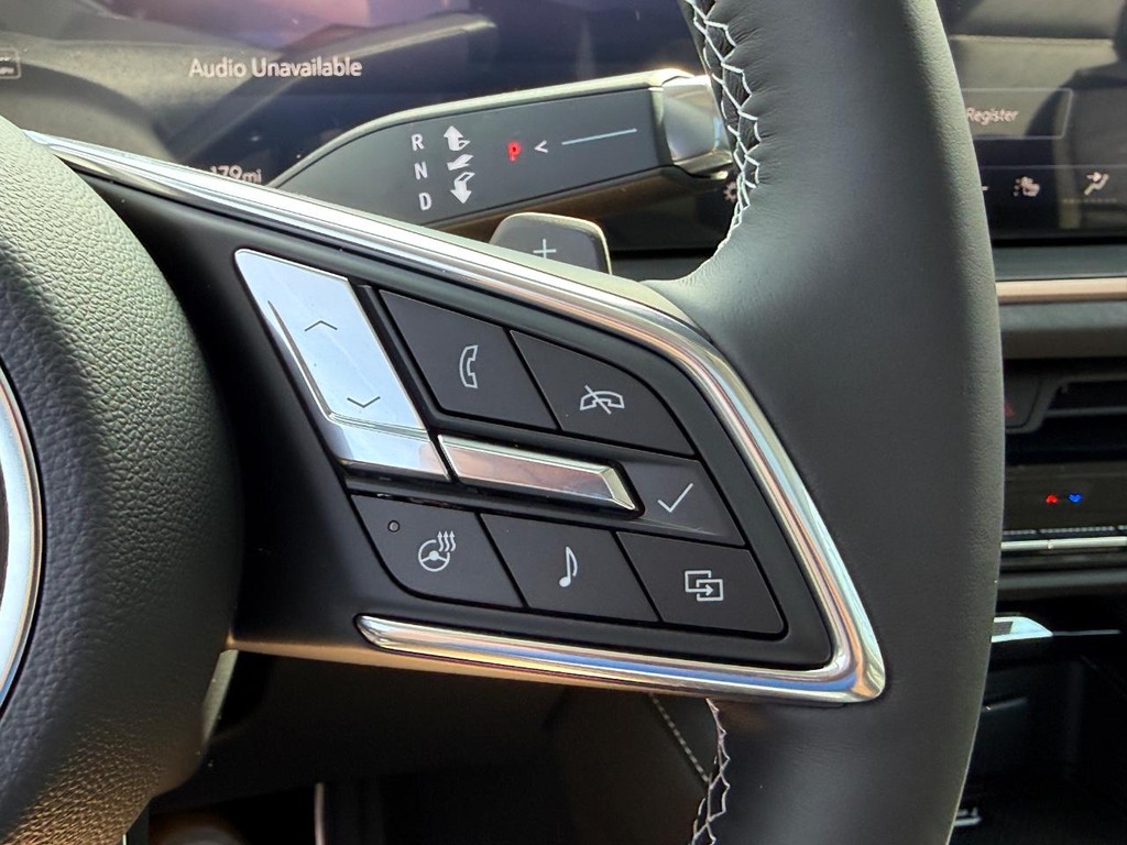 Buick Envision Vehicle Image 13