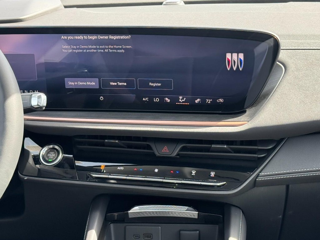 Buick Envision Vehicle Image 08