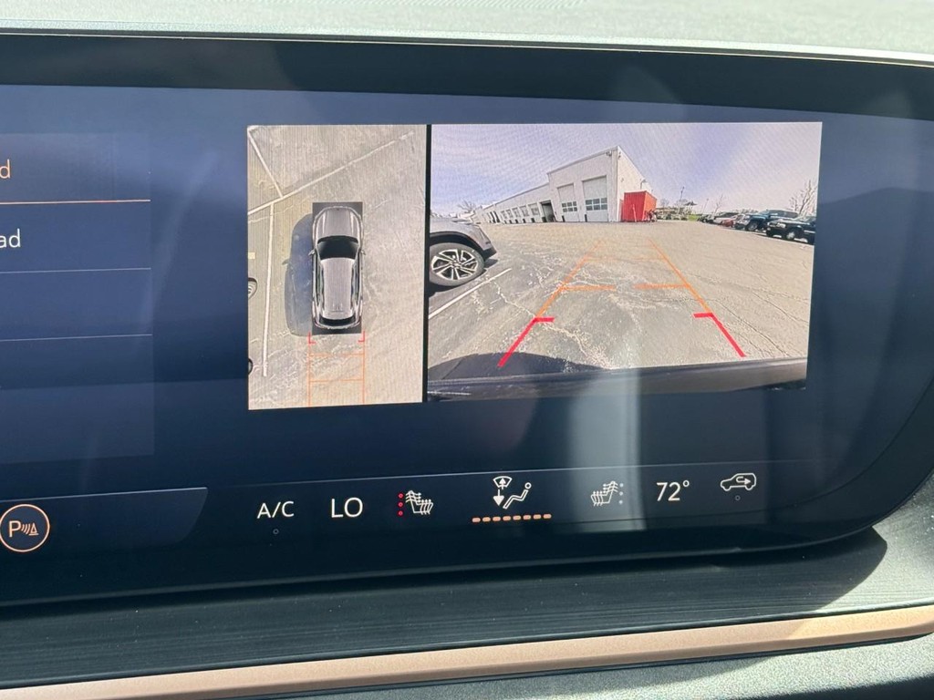 Buick Envision Vehicle Image 14