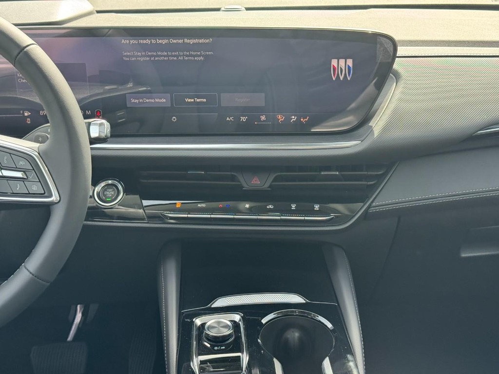 Buick Envision Vehicle Image 08