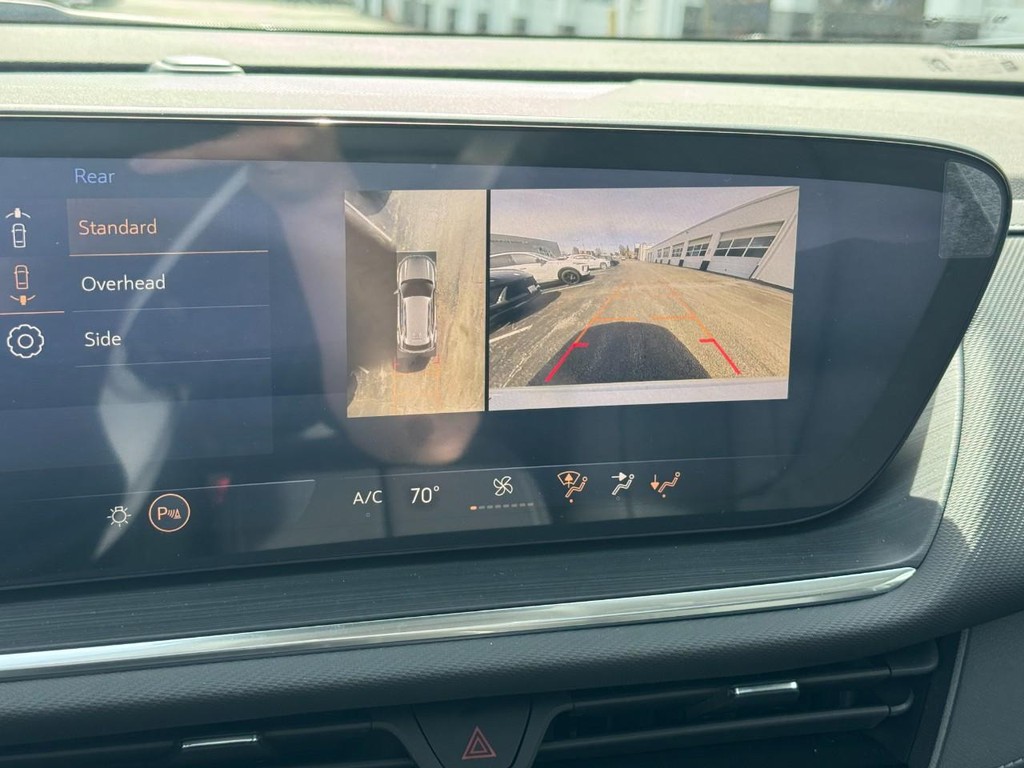 Buick Envision Vehicle Image 13