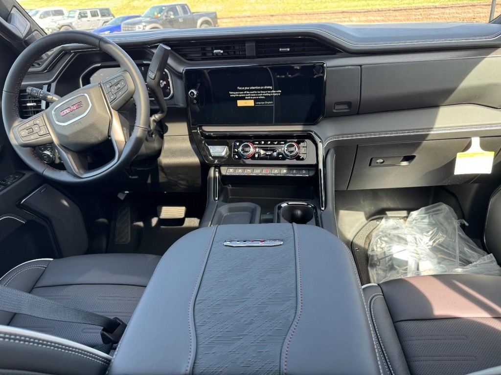 GMC Sierra 2500HD Vehicle Image 06