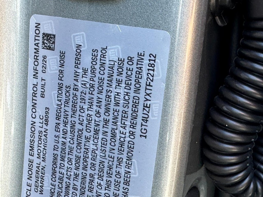 GMC Sierra 2500HD Vehicle Image 16