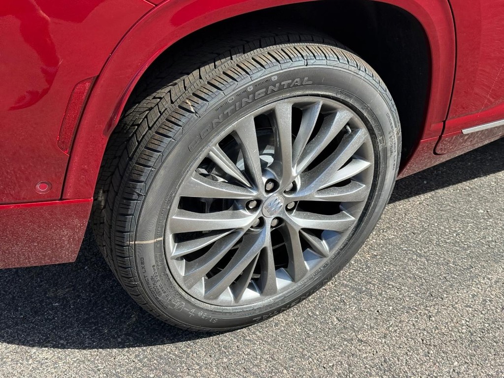 Buick Enclave Vehicle Image 04